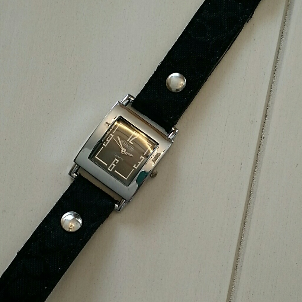 COACH Classic Signature Watch R-1628
